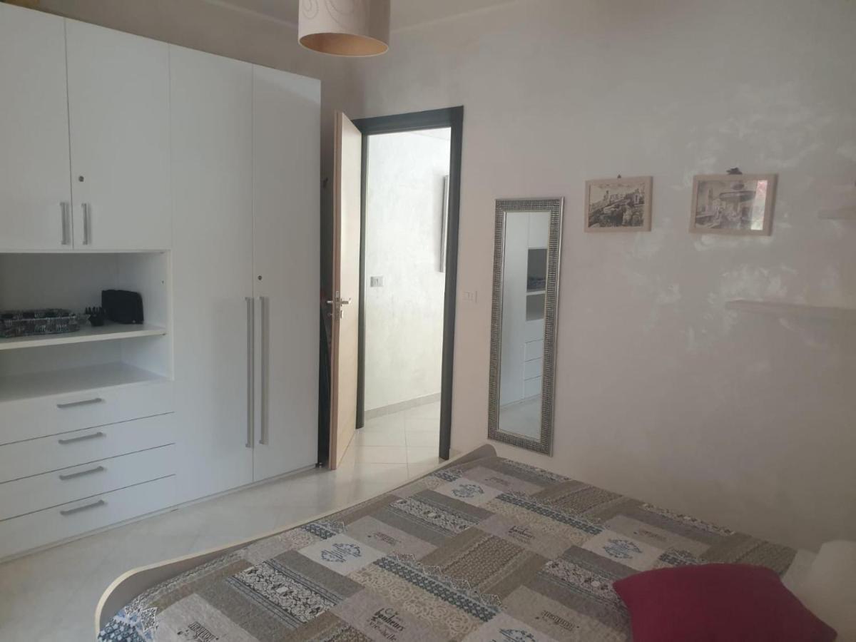 Pizzo Beach Club. One Bedroom Apt 13G Exterior photo